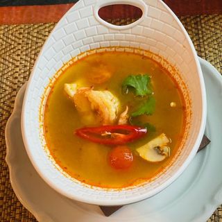 TOM YUM PRAWN/Sopa De Langostino Tom Yum 