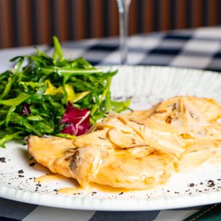 Scaloppina di pollo con fungi 