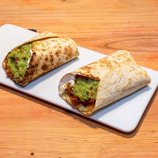 BURRITŌ DE CHILE CON CARNE