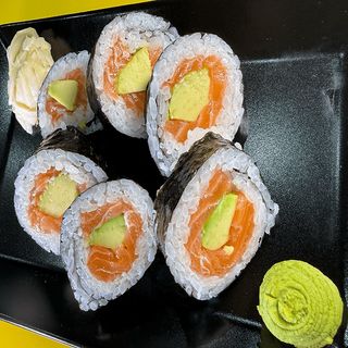 Футомаки Сьомга