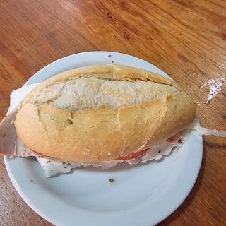 Bocadillos De Pata Asada