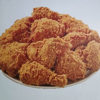 7 Piezas + Patatas + 2 Refrescos 