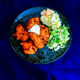 Kara-age pollo frito japonés