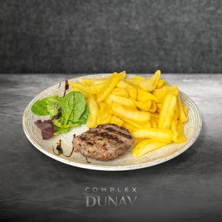 Кебапче от домашна кайма (100г)