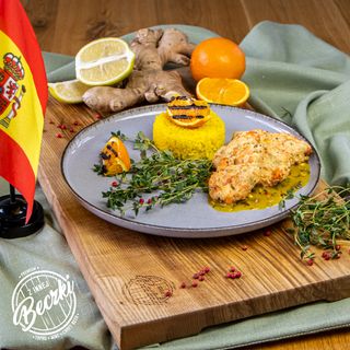 Rybne kofty w sosie cytrusowym z ryżem