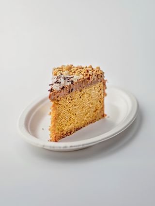 Торт Вафельный с орехами /Tort Vafe cu Nuci de Arahide