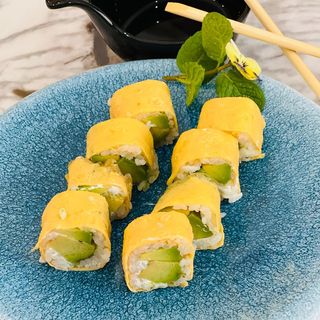 98. CALIFORNIA COM CREME ABACATE 16 UNIDADES