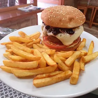 Al Karma Burguer