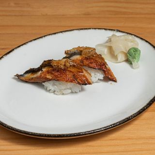 Nigiris de Anguila a la Brasa