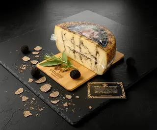 Pecorino Italiano Trufado 200Gr