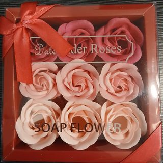 Caixa 9 rosas de sabão  