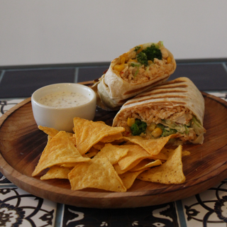 Рол броколі-чеддар