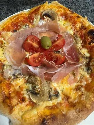Pizza La Mark