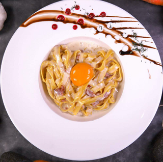 Паста Карбонара + Паста Пиле и Броколи + 1л. Лимонада Ягода