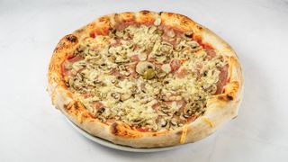 Capricciosa pizza