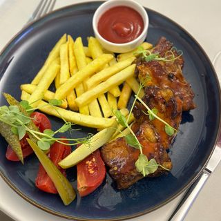 Пікатні реберця на грилі (400/40 г)