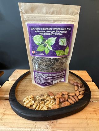 Wild blackberry leaf Tea