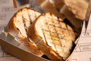 PAINE PE GRATAR CU ULEI DE MASLINE