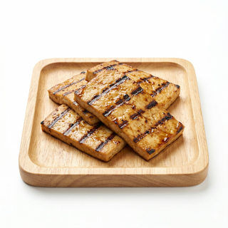 Tofu de pescado (烤鱼豆腐)