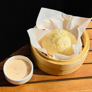 Бань Бао з креветкою та куркою 