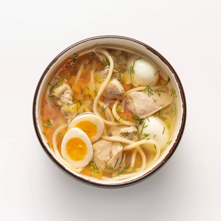 Курячий бульйон з локшиною