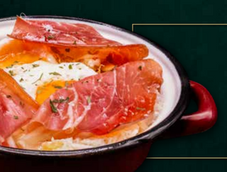 Tapa De Huevos Rotos