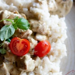 Teletina u sosu od šampinjona 300gr