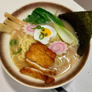 ramen de pollo katsu salsa miso