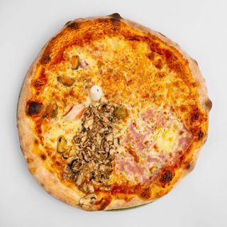Pizza Quattro Staggioni srednja