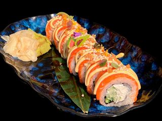 Рол Філадельфія з лососем (420/10/20/50г)