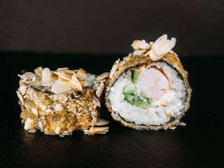 1. Рол темпура з креветкою (260g)