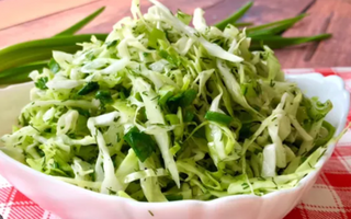 Салат з капустою (150г)