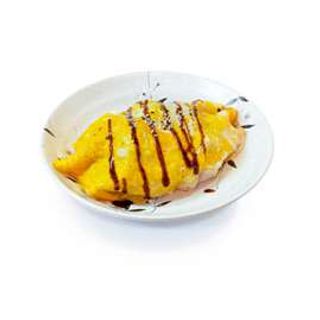 28. Yakimishi omelette ripiena di riso alla piastra con misto di mare