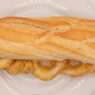 Bocadillo de calamares