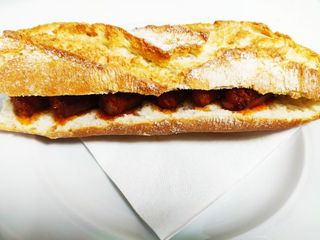 Bocadillo De Chistorra