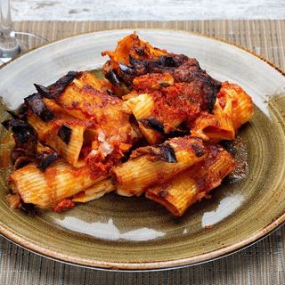 Pasta al Forno 'Mbuttunata