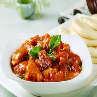 60.  Ternera al curry rojo