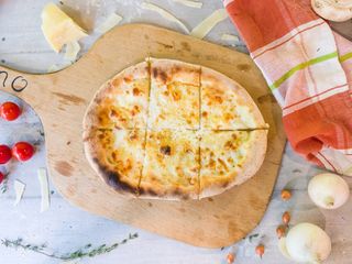 Пърленка с моцарела