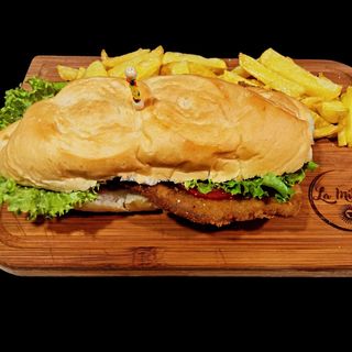 Sándwich De Suprema De Pollo