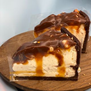 Чіз-кейк "Снікерс"