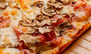 Crostino Cotto e Funghi