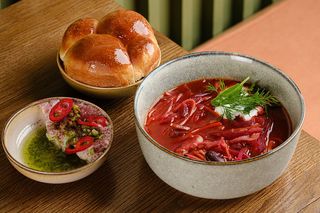 Борщ Все включено (400/90/40г)