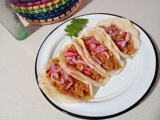 Tacos De Cochinita Pibil (4 Uds.)