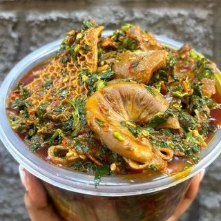 Assorted goatmeat and mixed with eforiro vegetables