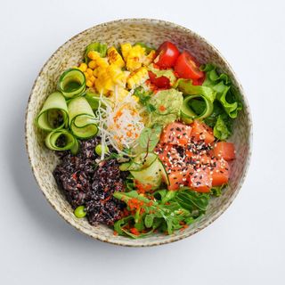 Боул с лососем