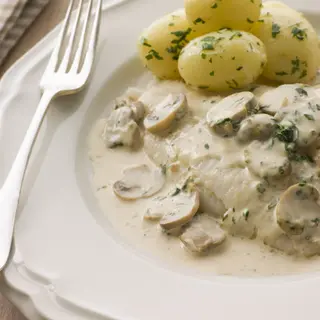 Pavé  De  Mérou  Sauce  Crème, Citron Et Beurre Blanc
