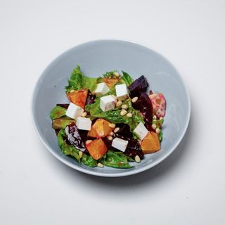 Салат с апельсинами и свеклой