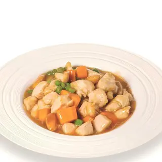 Pollo con mandorle