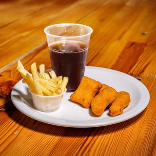 Menu infantil Nugguets de frango (4 unidades)