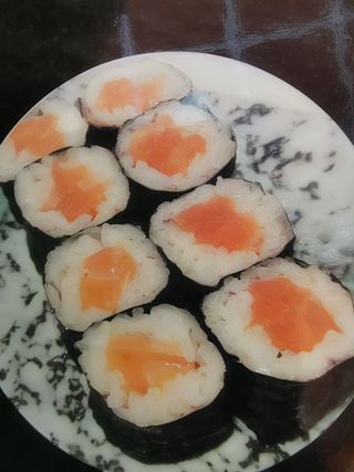Maki Salmón (8 Uds.)